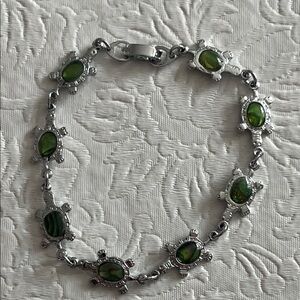 Vintage Costume Jewelry Silver and Green Turtle Bracelet